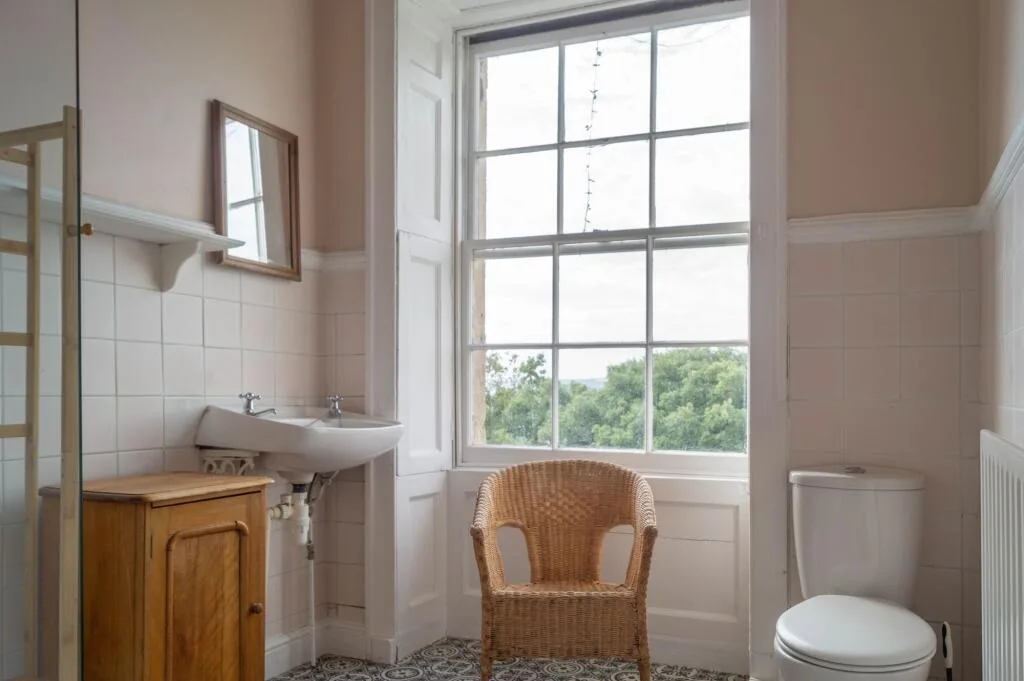 4 bedroom flat for rent