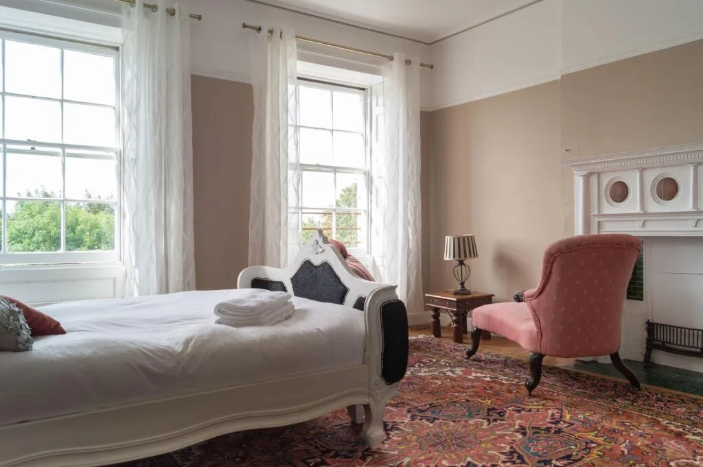 4 bedroom flat for rent