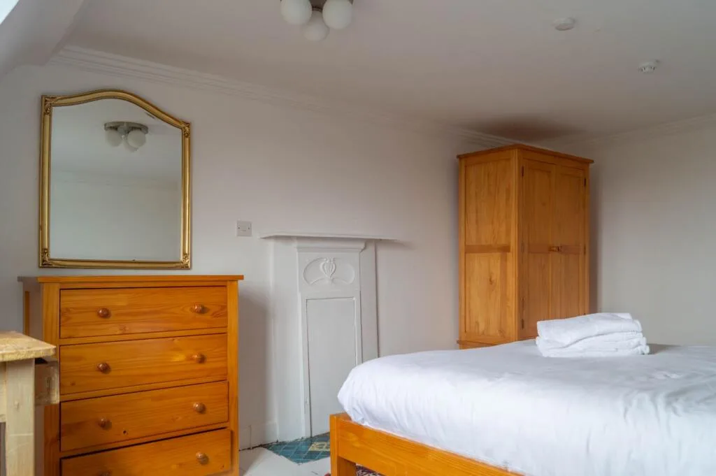 4 bedroom flat for rent