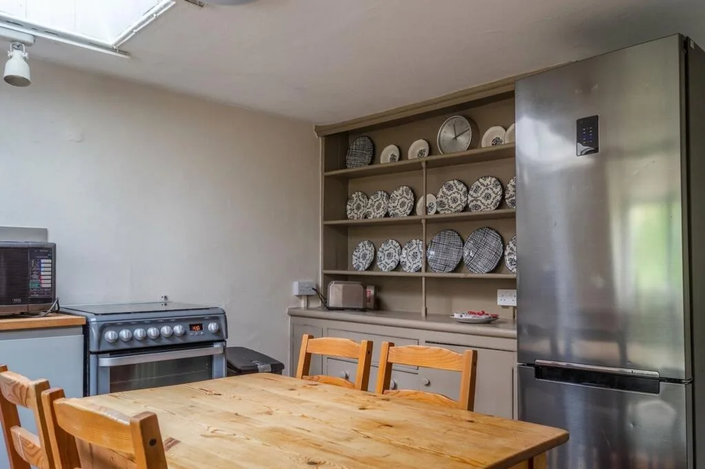 4 bedroom flat for rent