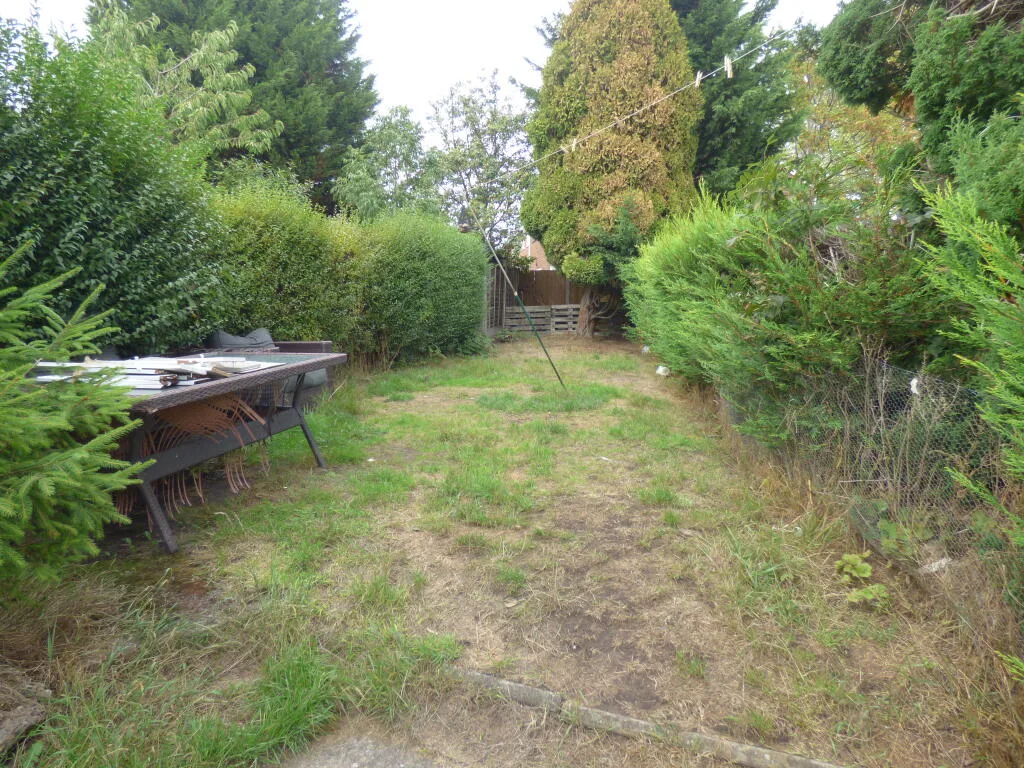 3 bedroom semi-detached house for rent