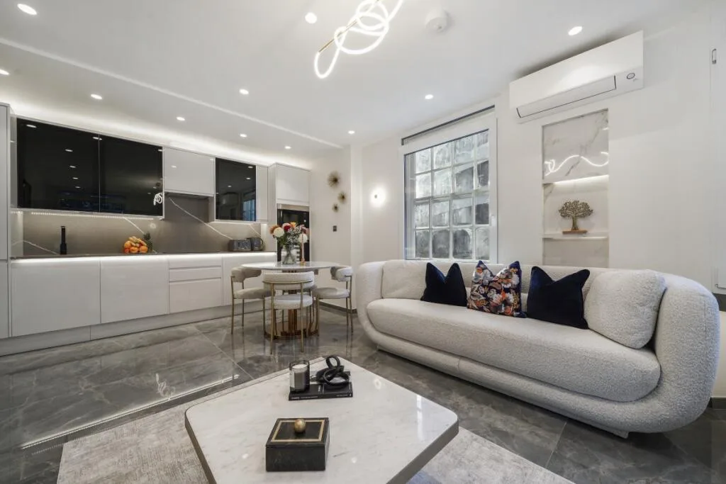 4 bedroom flat for rent