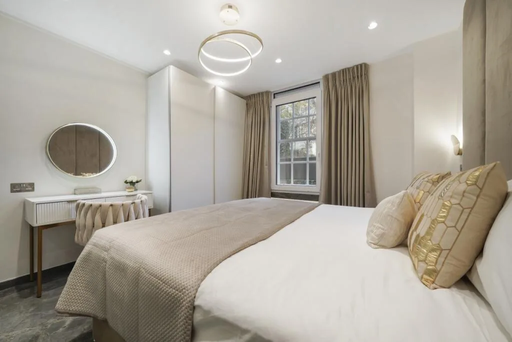 4 bedroom flat for rent