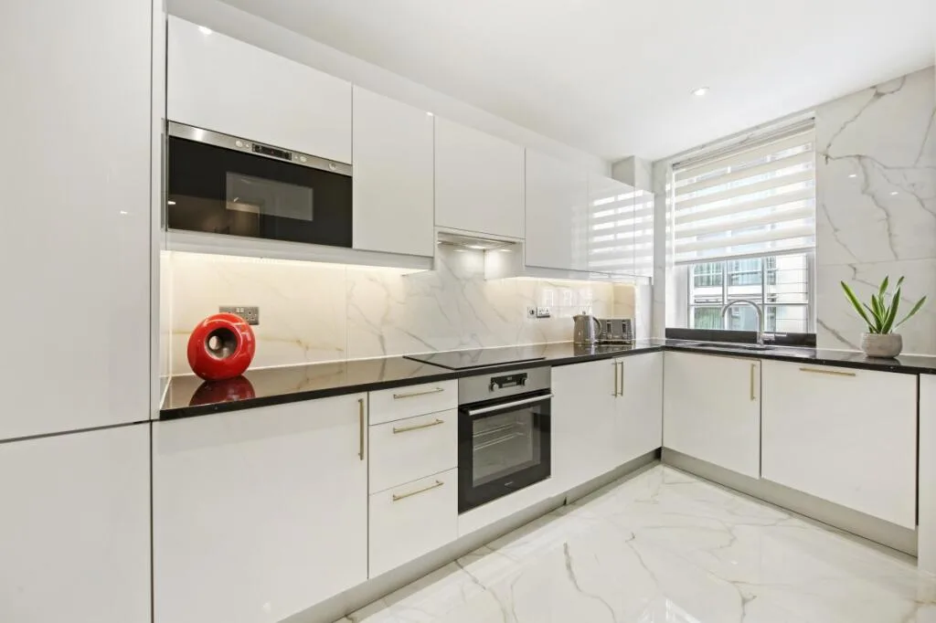 4 bedroom flat for rent