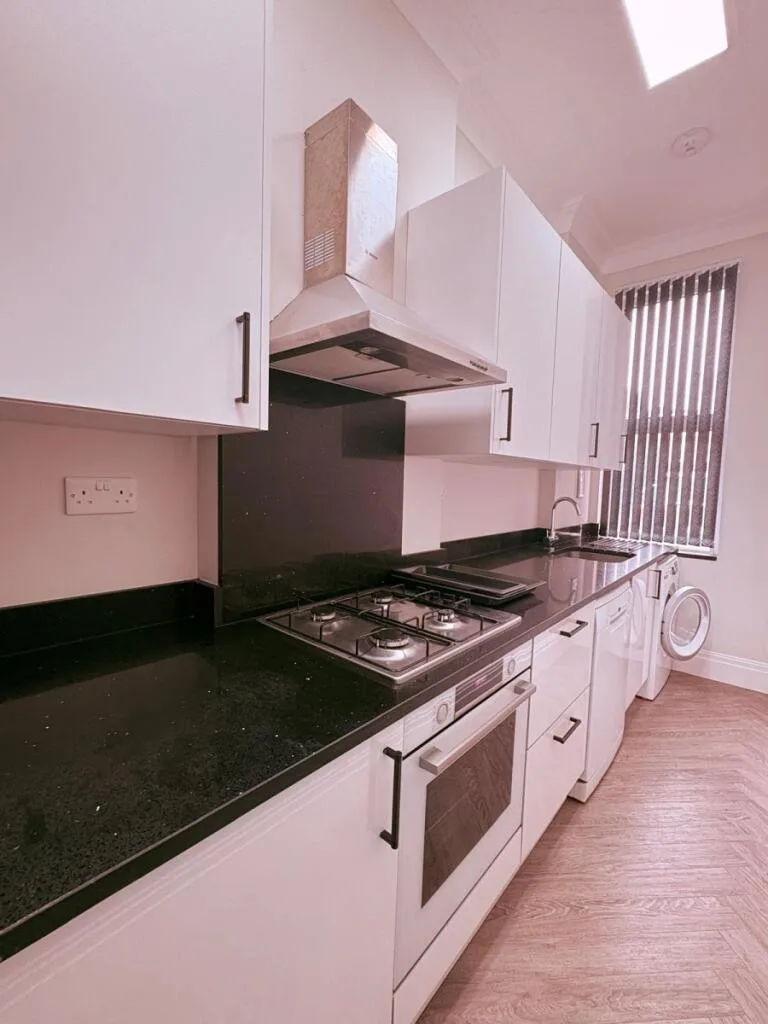 2 bedroom flat for rent