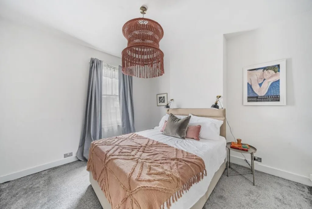 2 bedroom flat for rent