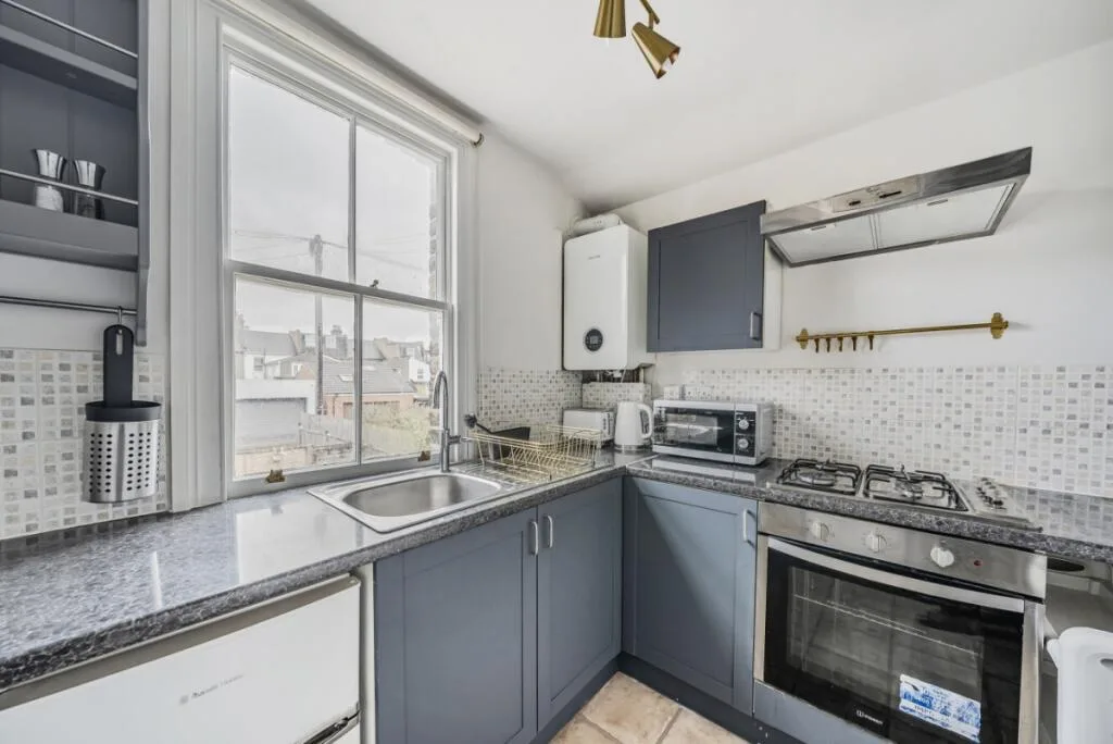 2 bedroom flat for rent