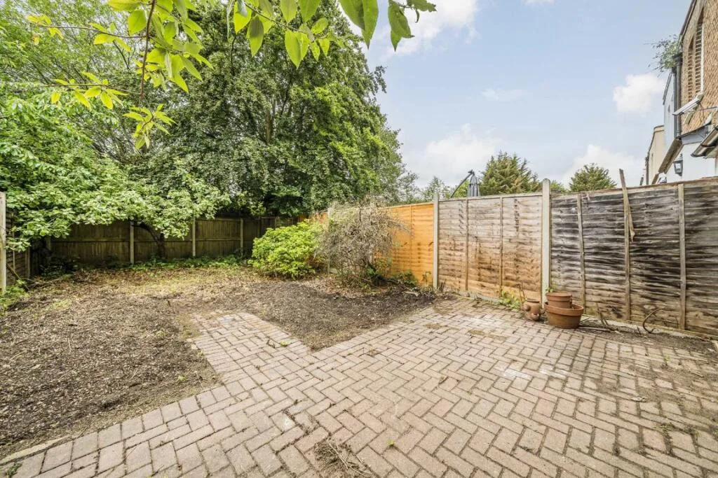 3 bedroom terraced house for rent