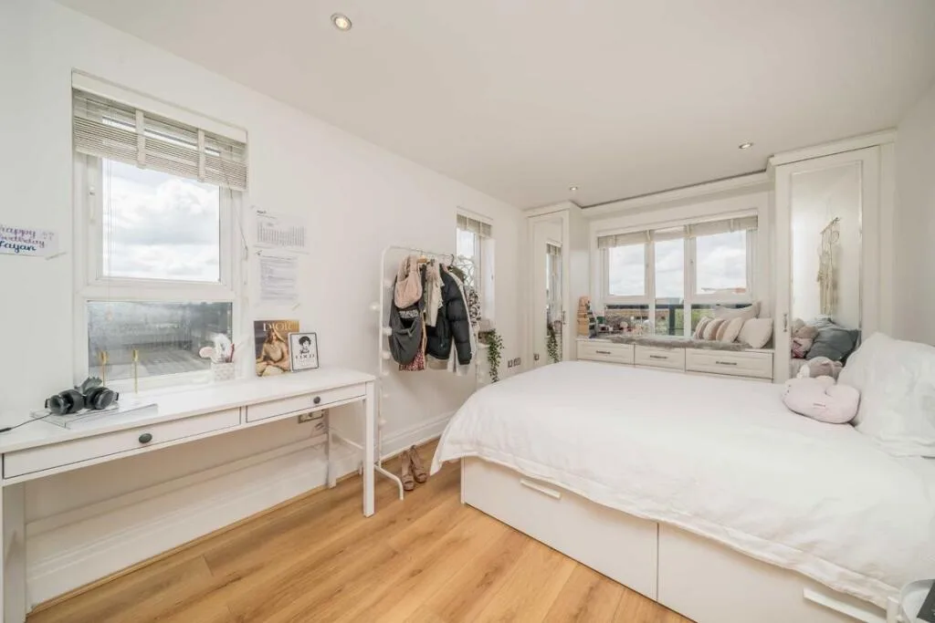 2 bedroom flat for rent