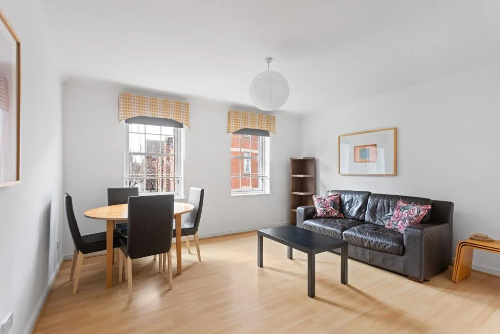 2 bedroom flat for rent