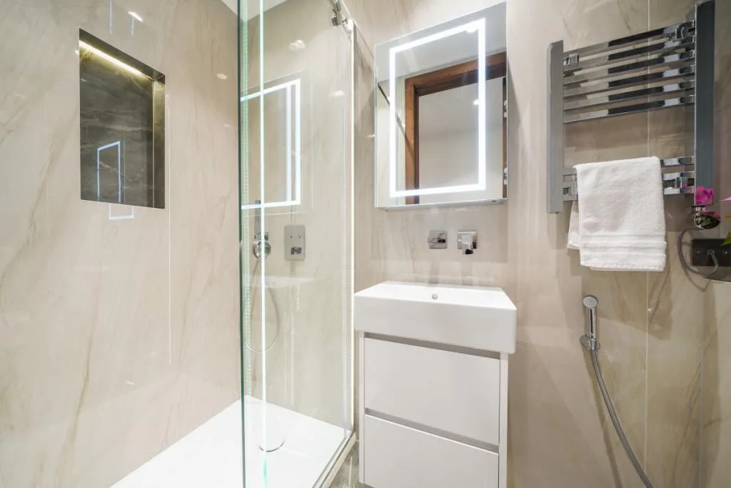 4 bedroom flat for rent