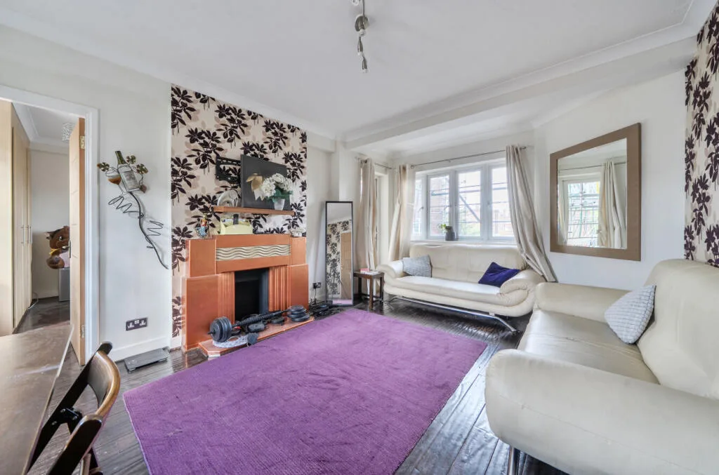 3 bedroom apartment for rent