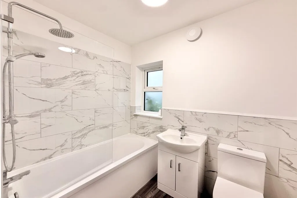 1 bedroom maisonette for rent