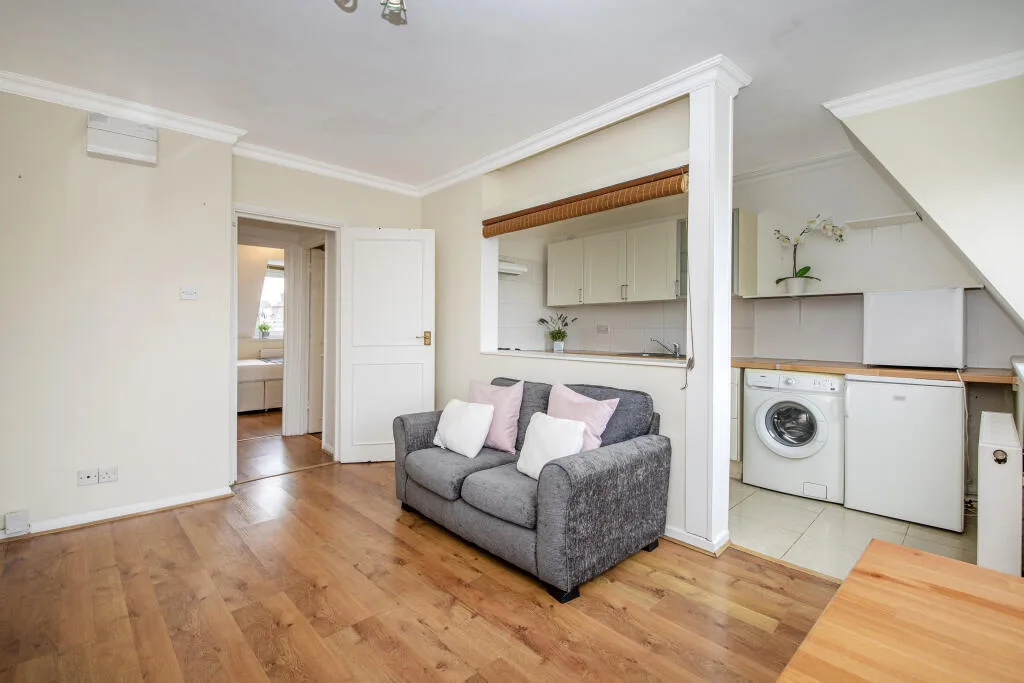 1 bedroom flat for rent