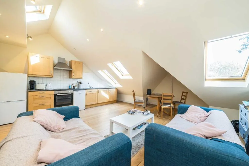 2 bedroom flat for rent