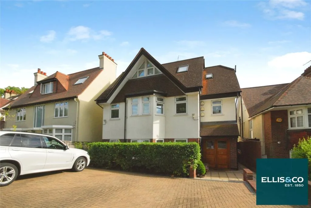 3 bedroom apartment for rent