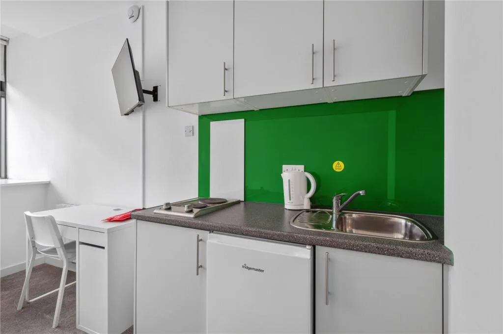 Studio apartment for rent