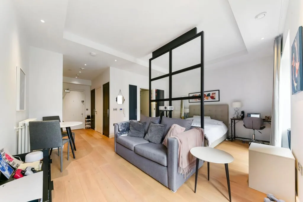 Studio apartment for rent
