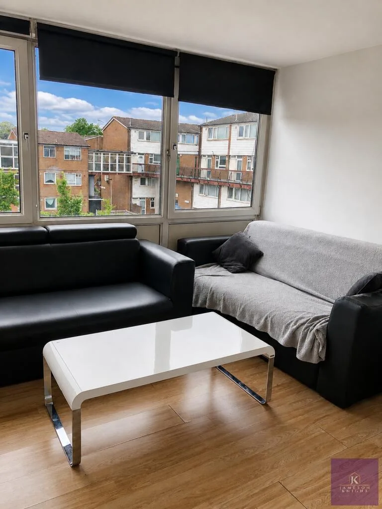 3 bedroom maisonette for rent