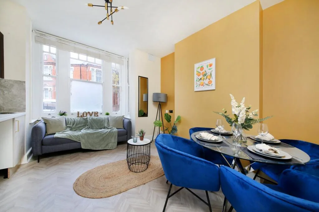 2 bedroom flat for rent