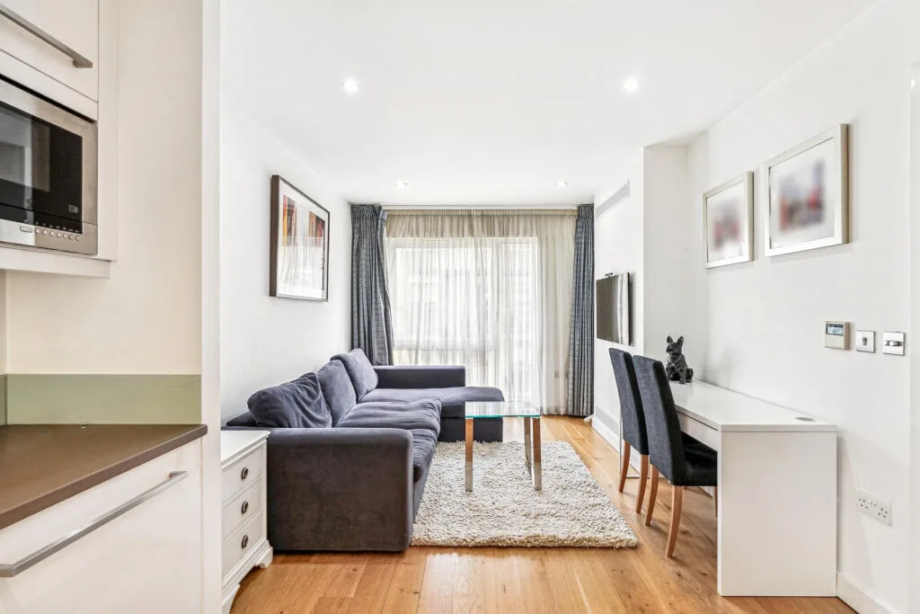 1 bedroom flat for rent