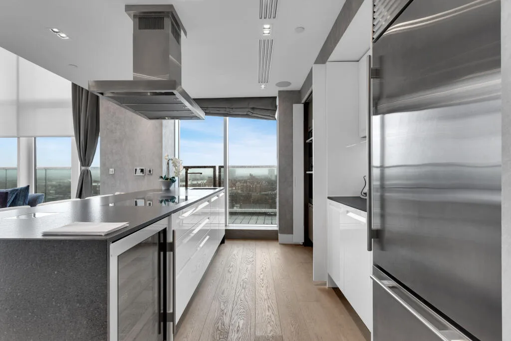 3 bedroom flat for rent