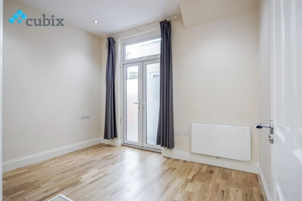 3 bedroom ground floor flat for rent
