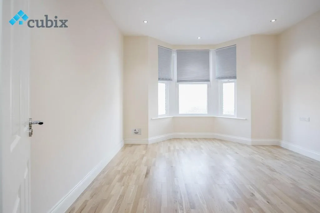 3 bedroom ground floor flat for rent