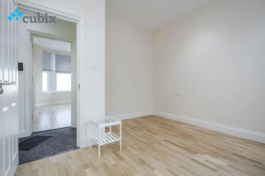 3 bedroom ground floor flat for rent