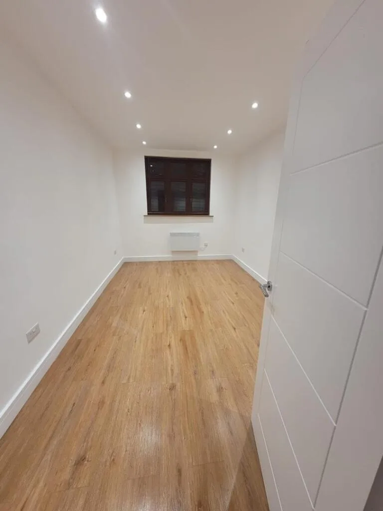 3 bedroom maisonette for rent