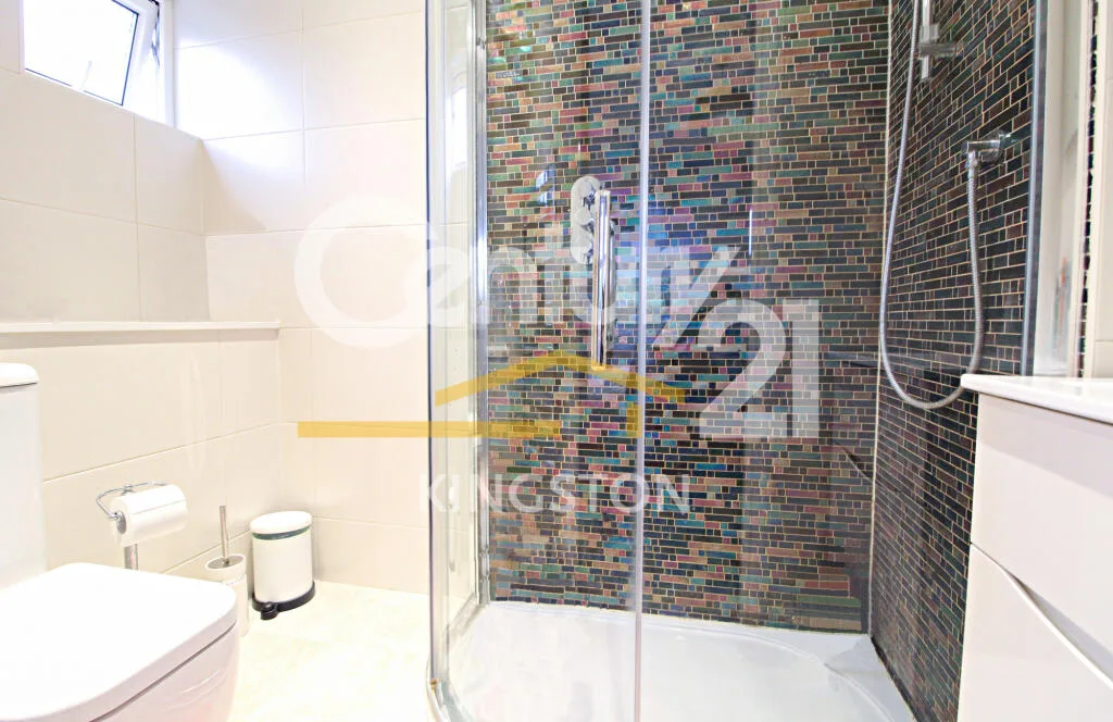 4 bedroom detached house for rent