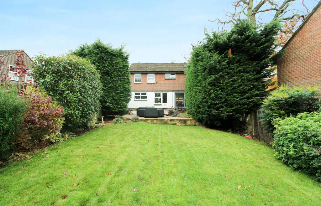 4 bedroom detached house for rent