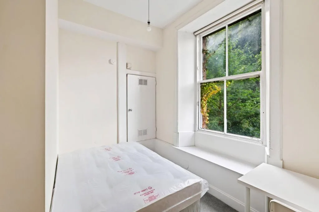 4 bedroom apartment for rent