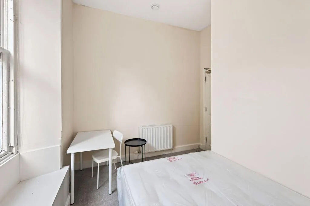 4 bedroom apartment for rent