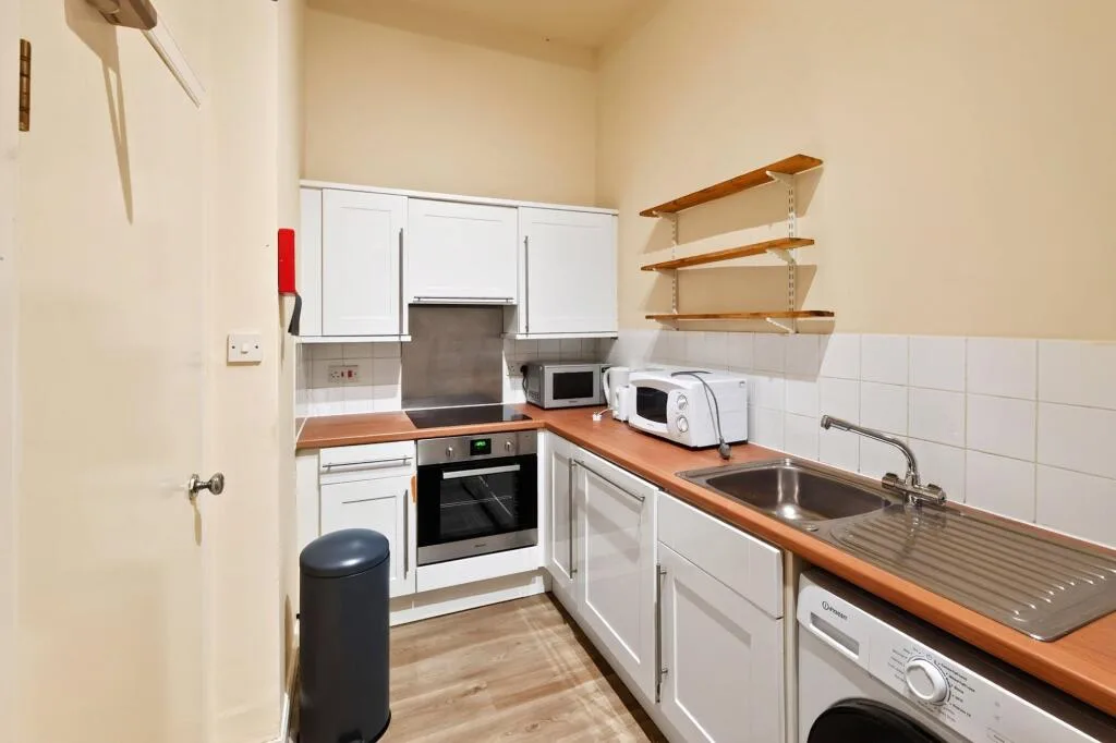4 bedroom apartment for rent