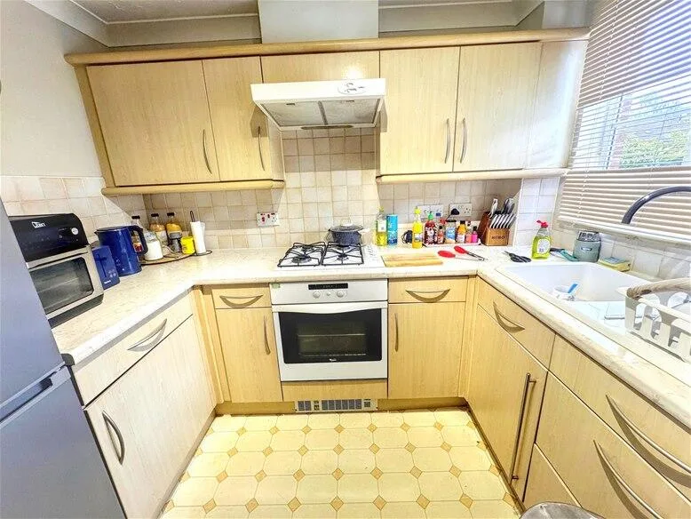2 bedroom house for rent