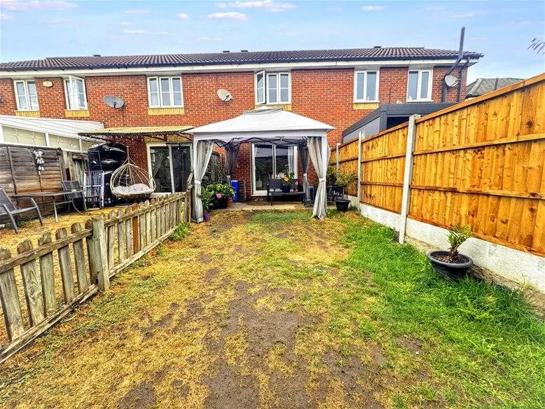 2 bedroom house for rent
