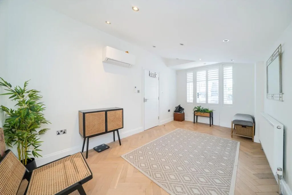 4 bedroom house for rent