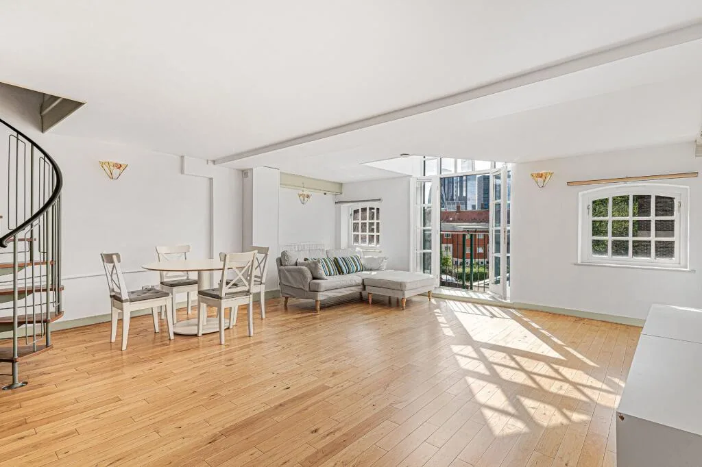 2 bedroom duplex for rent