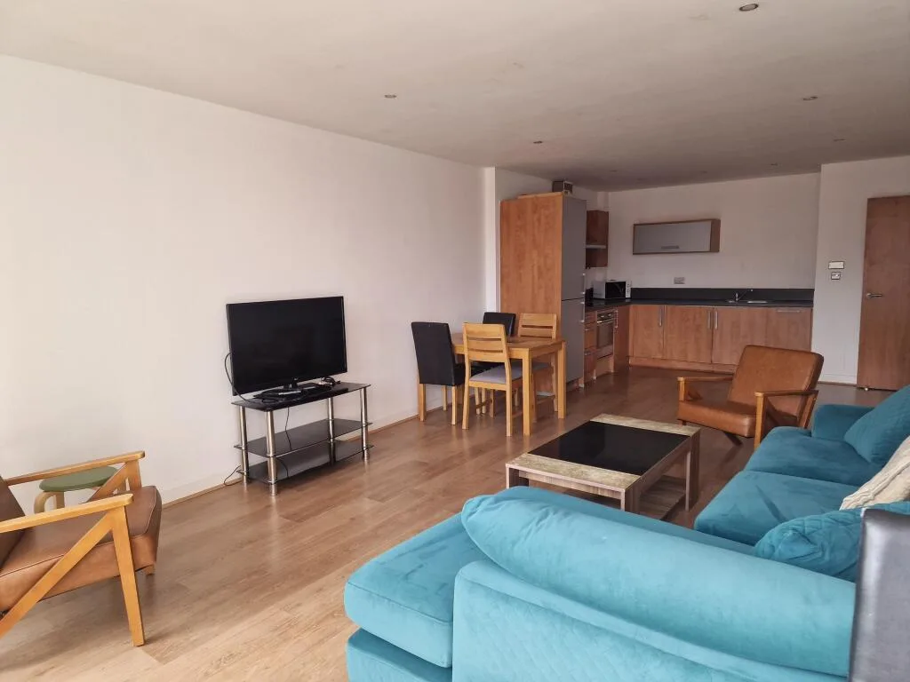 3 bedroom flat for rent