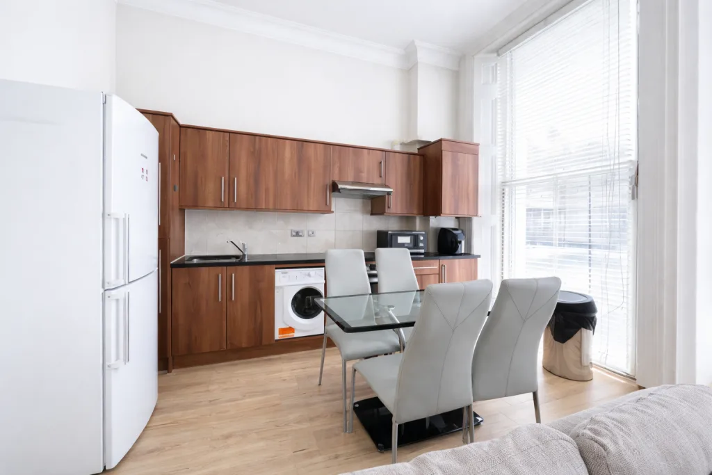 3 bedroom apartment for rent