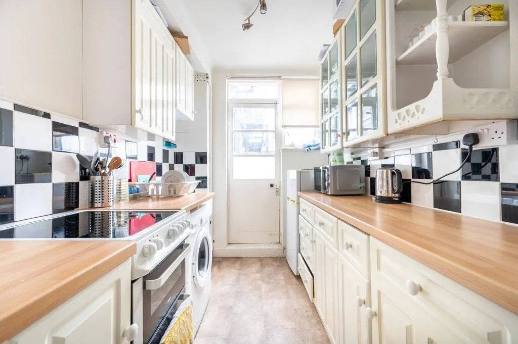 Studio apartment for rent
