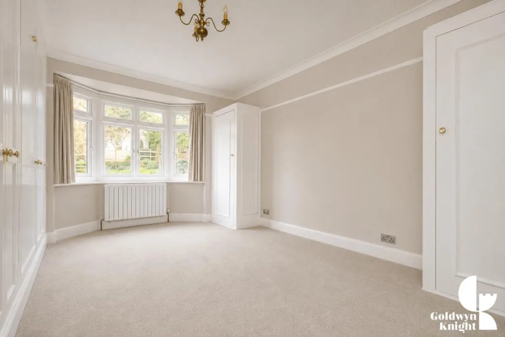 3 bedroom end of terrace house for rent