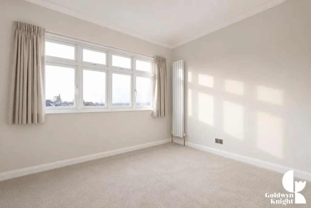 3 bedroom end of terrace house for rent