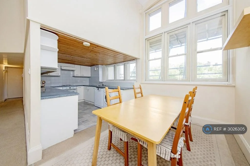 4 bedroom flat for rent
