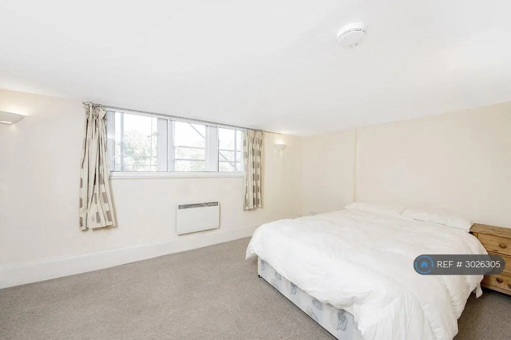 4 bedroom flat for rent