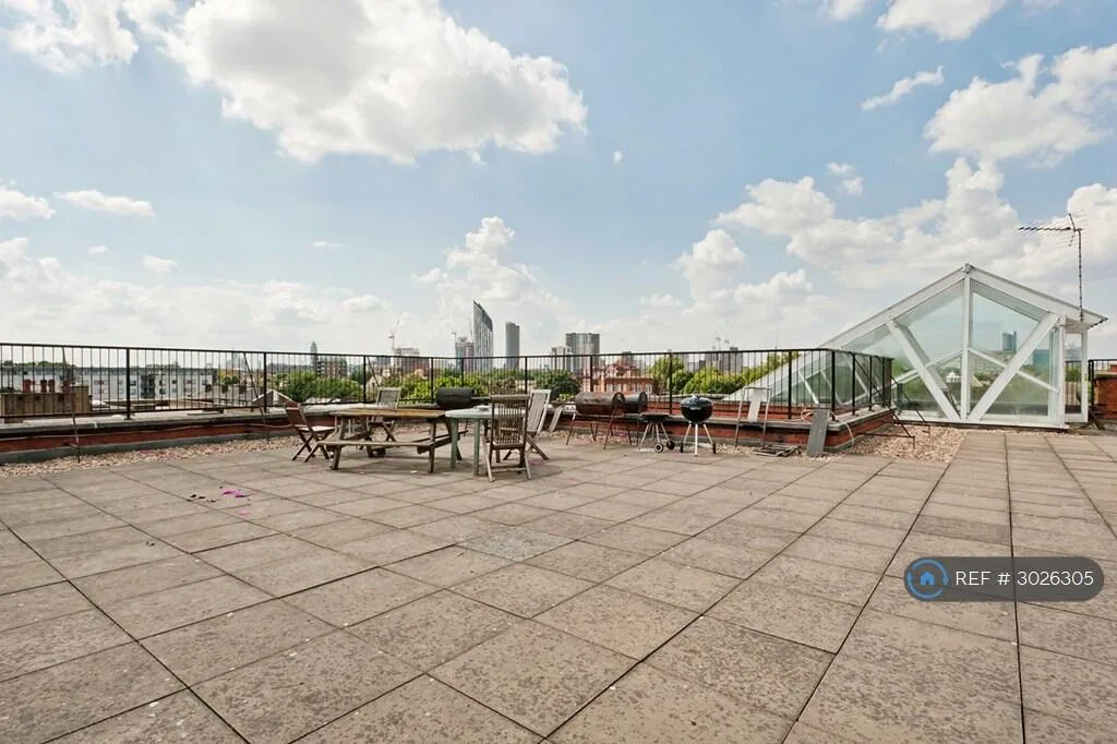 4 bedroom flat for rent