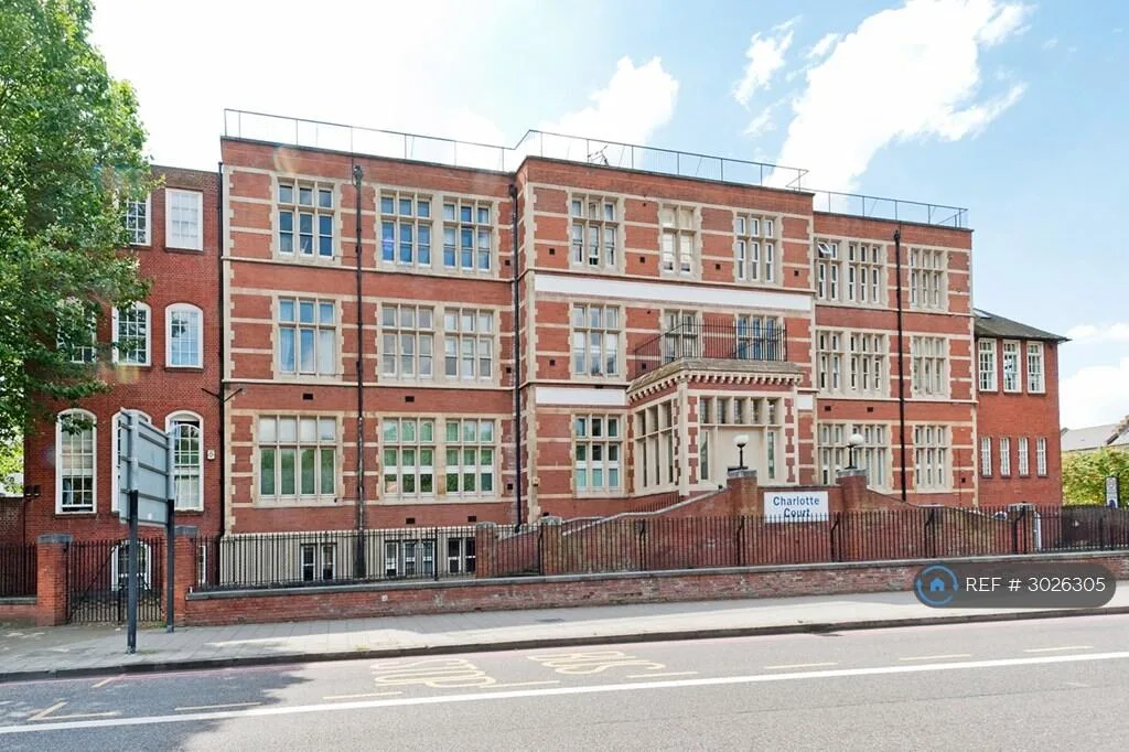 4 bedroom flat for rent