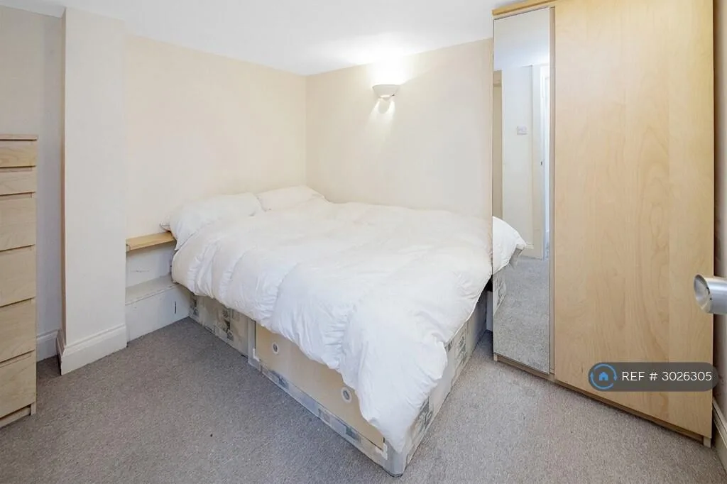 4 bedroom flat for rent