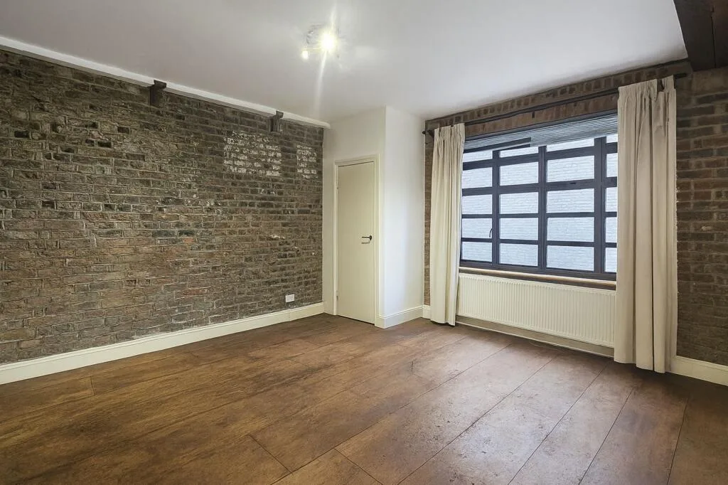 1 bedroom ground floor flat for rent
